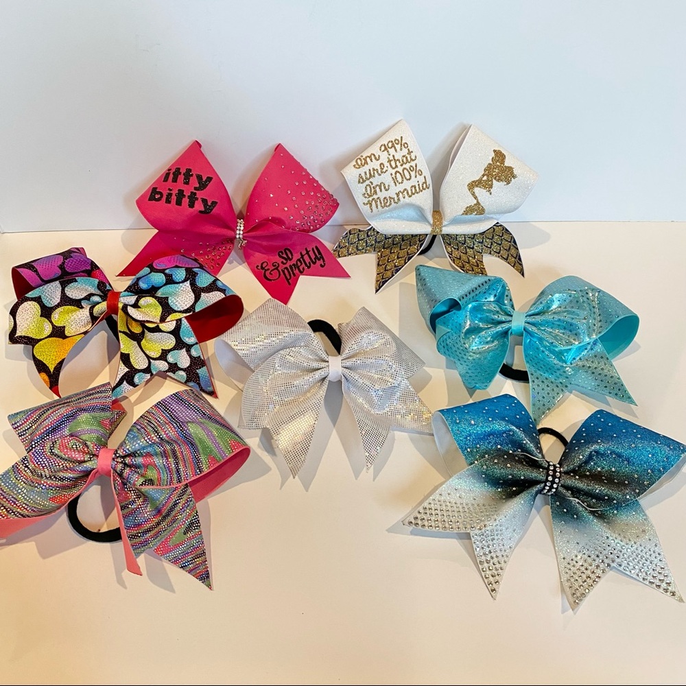 Bundle of 7 CHEER BOWS for your little cheerleader